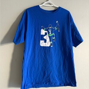 Kevin Bieksa Canucks Blue Graphic T-Shirt size XL